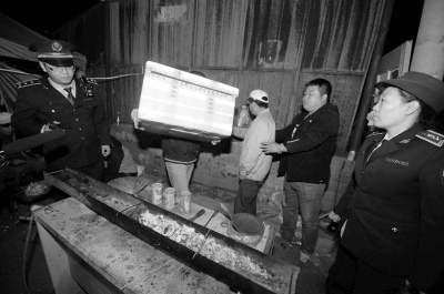 北京城管曬392項(xiàng)權(quán)力清單可通過(guò)網(wǎng)絡(luò)等途徑查詢(xún)