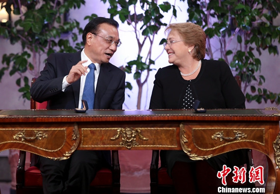 李克強訪問智利抽空上網(wǎng)贊這里網(wǎng)速快