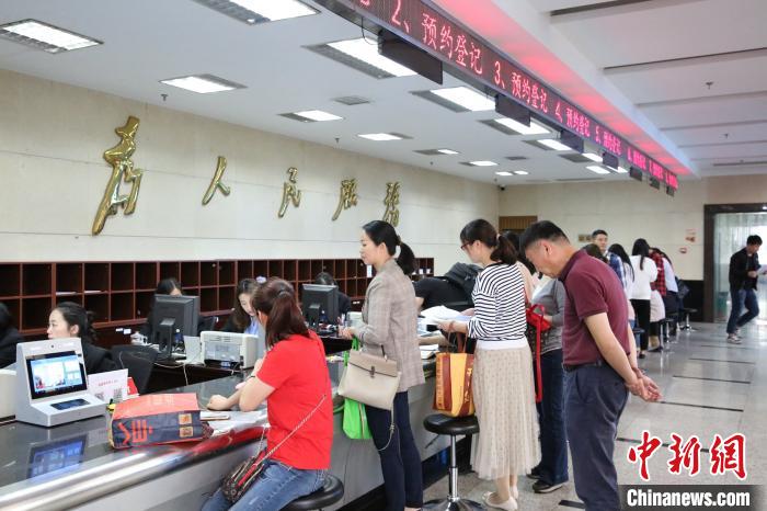 長沙創(chuàng)新探索政務(wù)數(shù)據(jù)“聚、通、用”賦能營商環(huán)境優(yōu)化