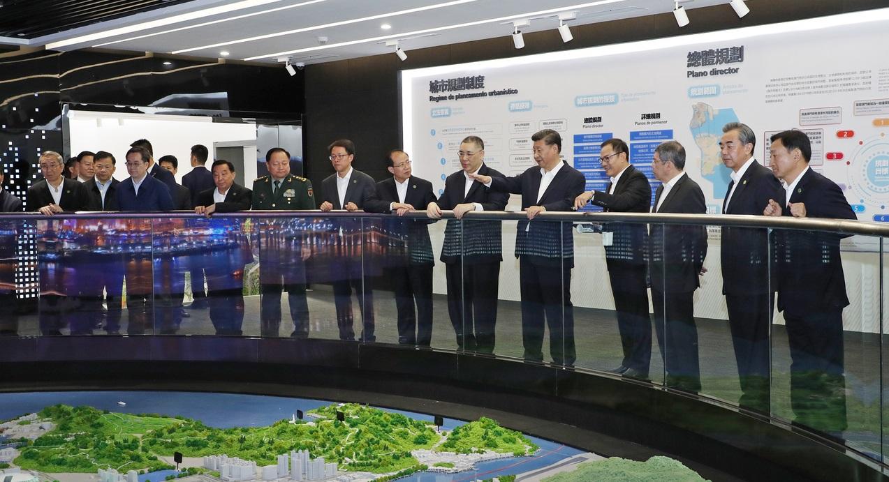 l_4_Large.jpg l_4_Large.jpg