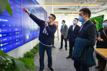 成都市蒲江縣縣委領(lǐng) 導一行蒞臨辰頤物語考察交流