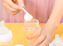 優(yōu)博瑞慕和新手家長(zhǎng)一起學(xué)習(xí)奶粉怎么泡正確方法