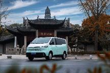 上汽大通MAXUS輕客新車型——新途V70，不同體驗(yàn)一觸即發(fā)！