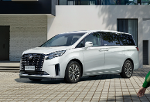 7座商務(wù)車別克GL8 VS上汽大通MAXUS G90！多維對(duì)比發(fā)現(xiàn)后者更出眾！