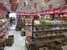 零鋪紀(jì)零食門店用實力證明：夏天生意就該這么做