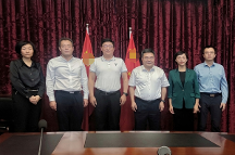 黃向墨引領(lǐng)玉湖冷鏈與江西省農(nóng)業(yè)農(nóng)村廳、江西省供銷集團(tuán)交流座談