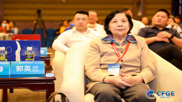 2023中國林草經(jīng)濟(jì)發(fā)展博鰲大會·冬蟲夏草菌與腫瘤治療學(xué)術(shù)論壇順利召開